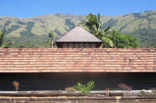 Wayanad Gate Resort Mananthavady Extérieur photo