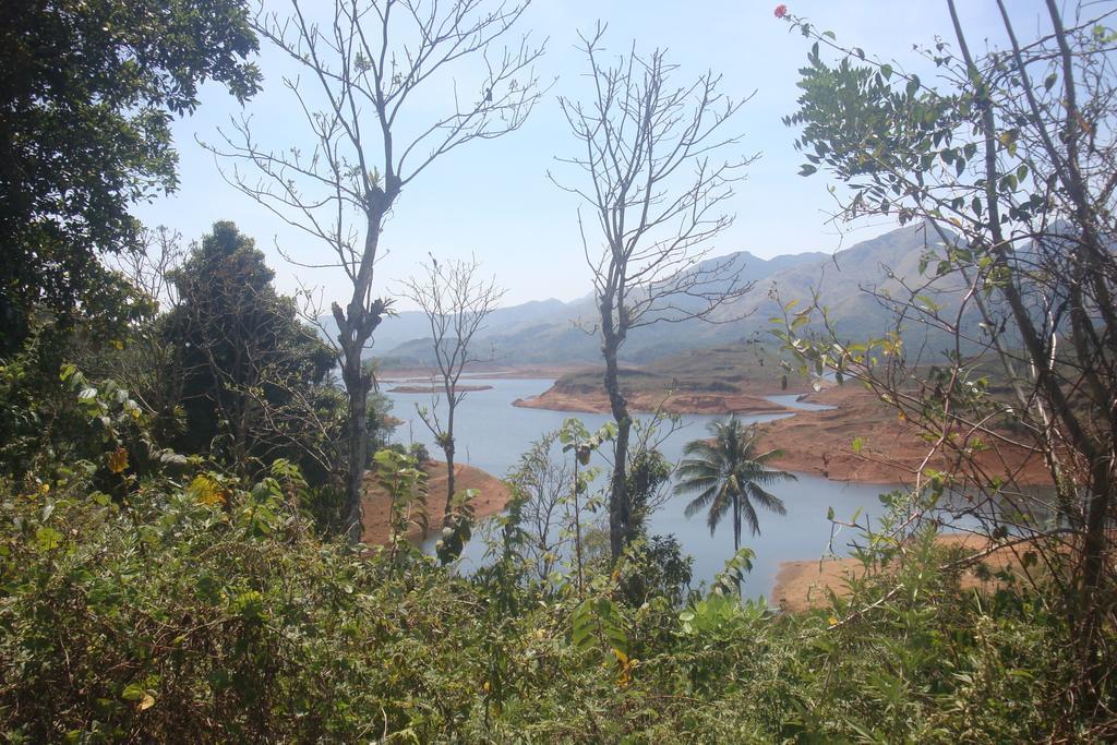 Wayanad Gate Resort Mananthavady Extérieur photo